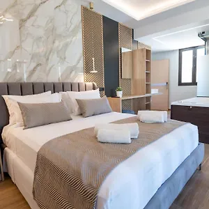 https://john-mary-suites.rethymnohotels.net